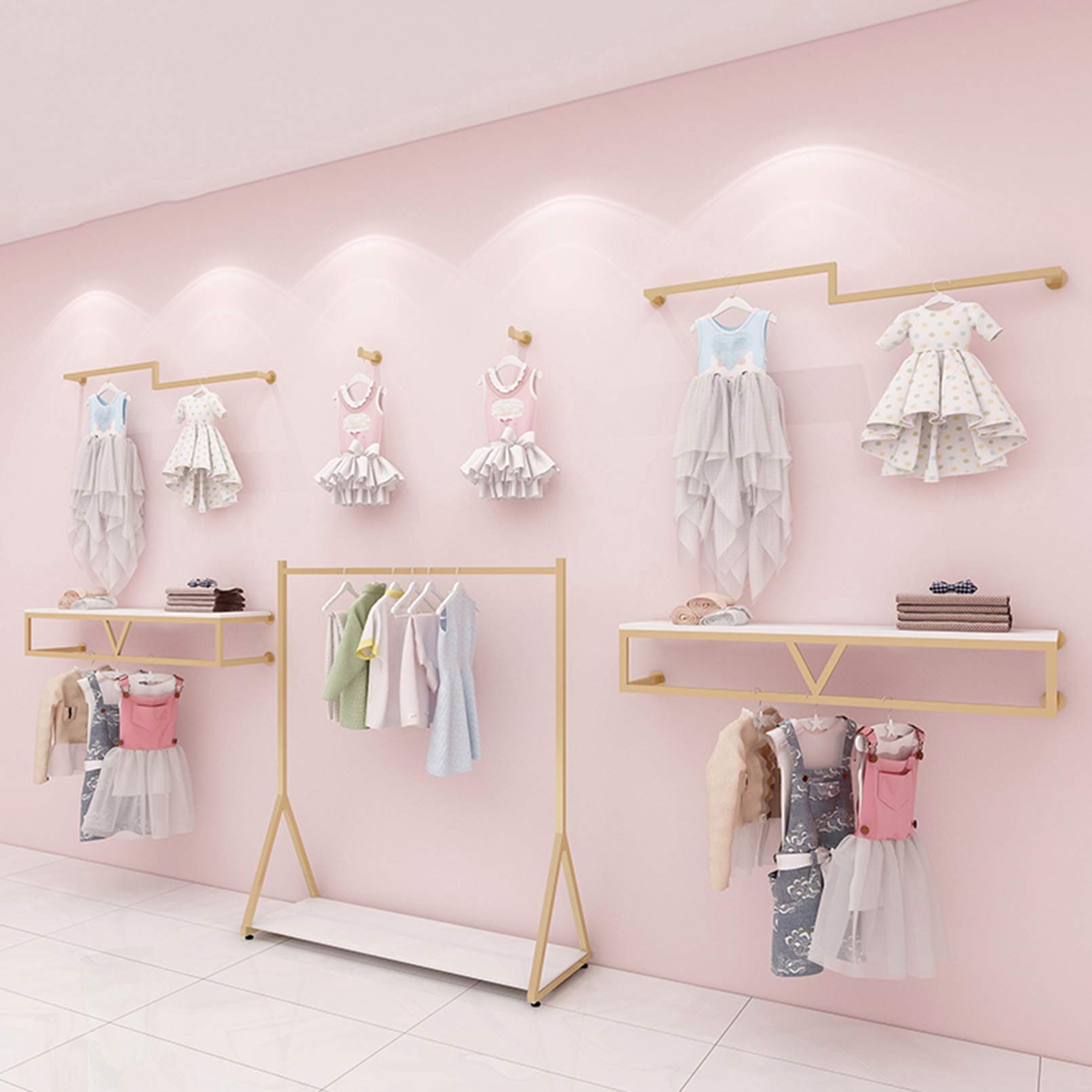 Mẫu decor shop quần áo trẻ em tông màu hồng chủ đạo